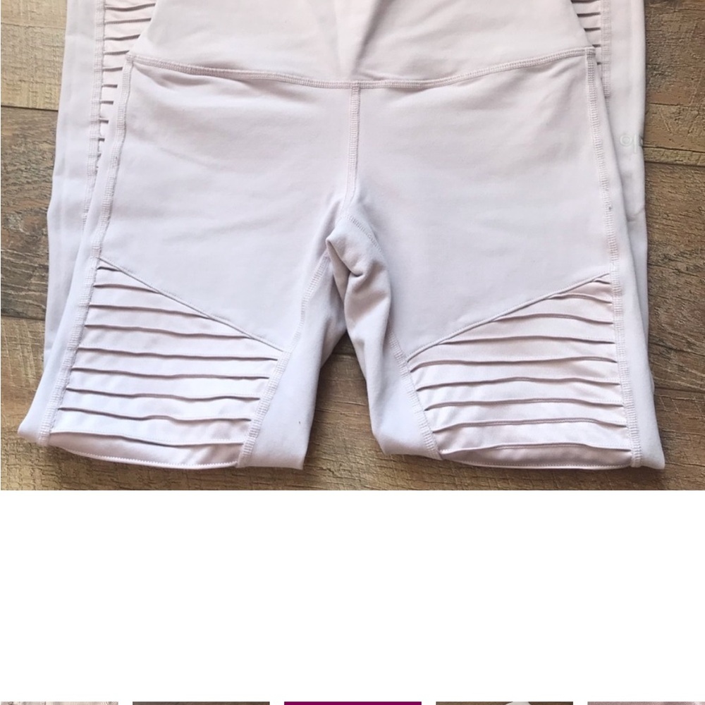 ALO YOGA Light Pink high wasted motto legging